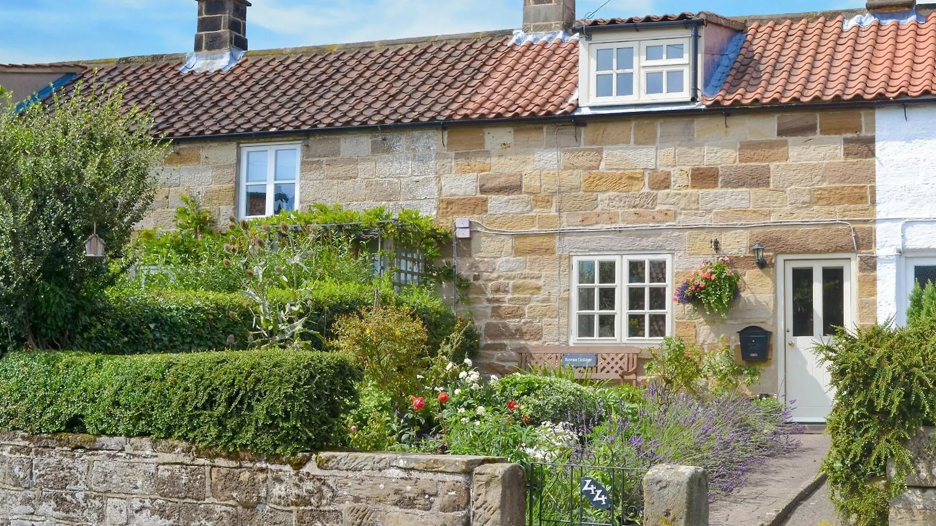 Rowan Cottage Aislaby